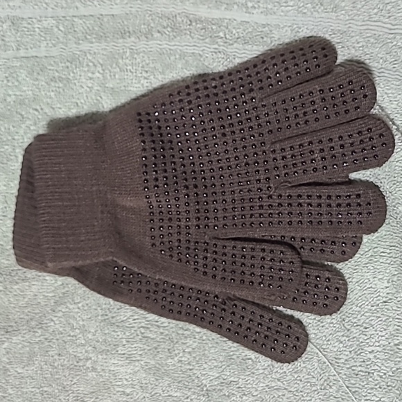 Stylish Purple and Brown Gloves Set - Picture 3 of 4